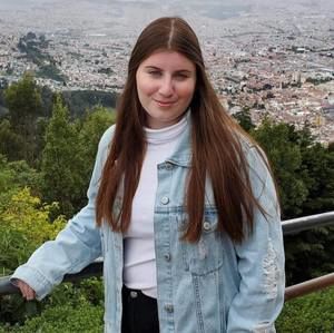 Meet your Posher, Brittany